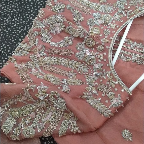 Pakistani designer wear - Picture 7 of 8